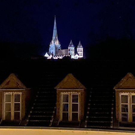 Au Coeur De La Ville Autun Buitenkant foto